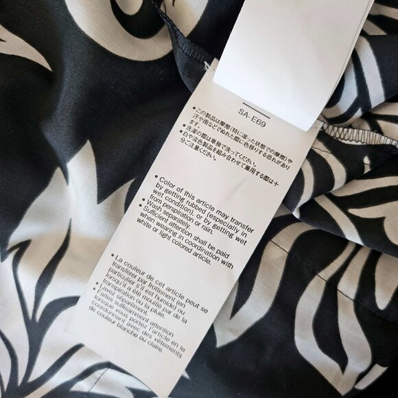 SACAI BLACK/OFF WHITE FLORAL PRINT BOXY SHIRT (3) - Picture 9 of 9